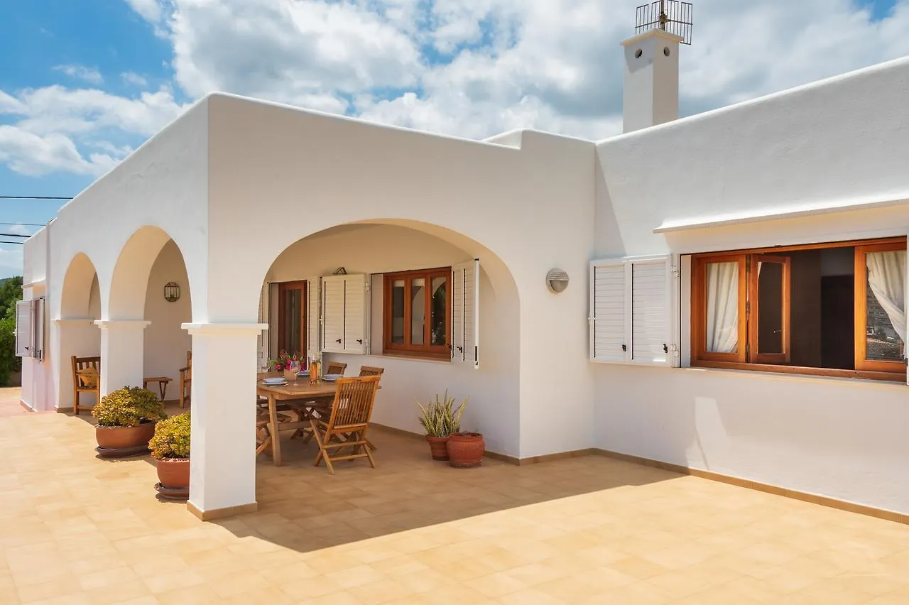 Can Pere Blai Santa Eularia des Riu 0*,  Spagna